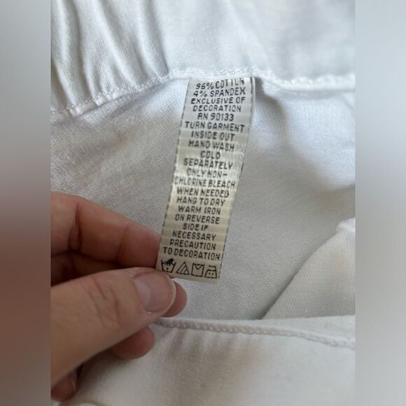 Quacker Factory white embellished dream jeans size 2X 96% cotton - Picture 3 of 16